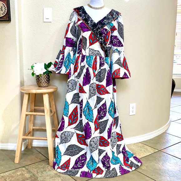 Ankara and Lace Maxi Dress - Picture 2 of 9